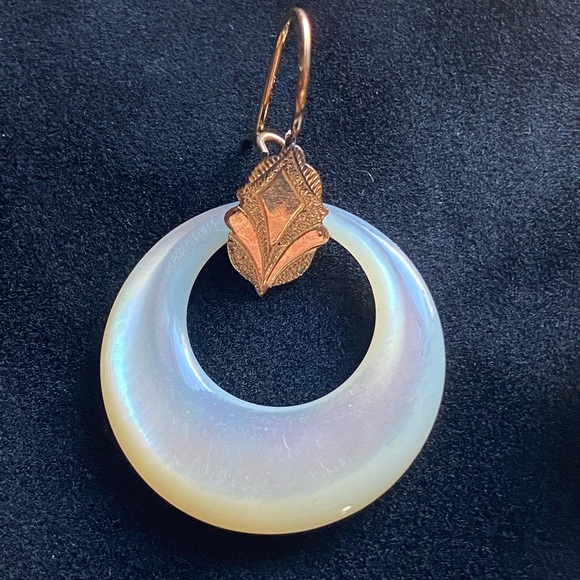 💔SOLD💔Victorian Jewelry Antique gold filled Mother of Pearl dangle earrings - Picture 10 of 12